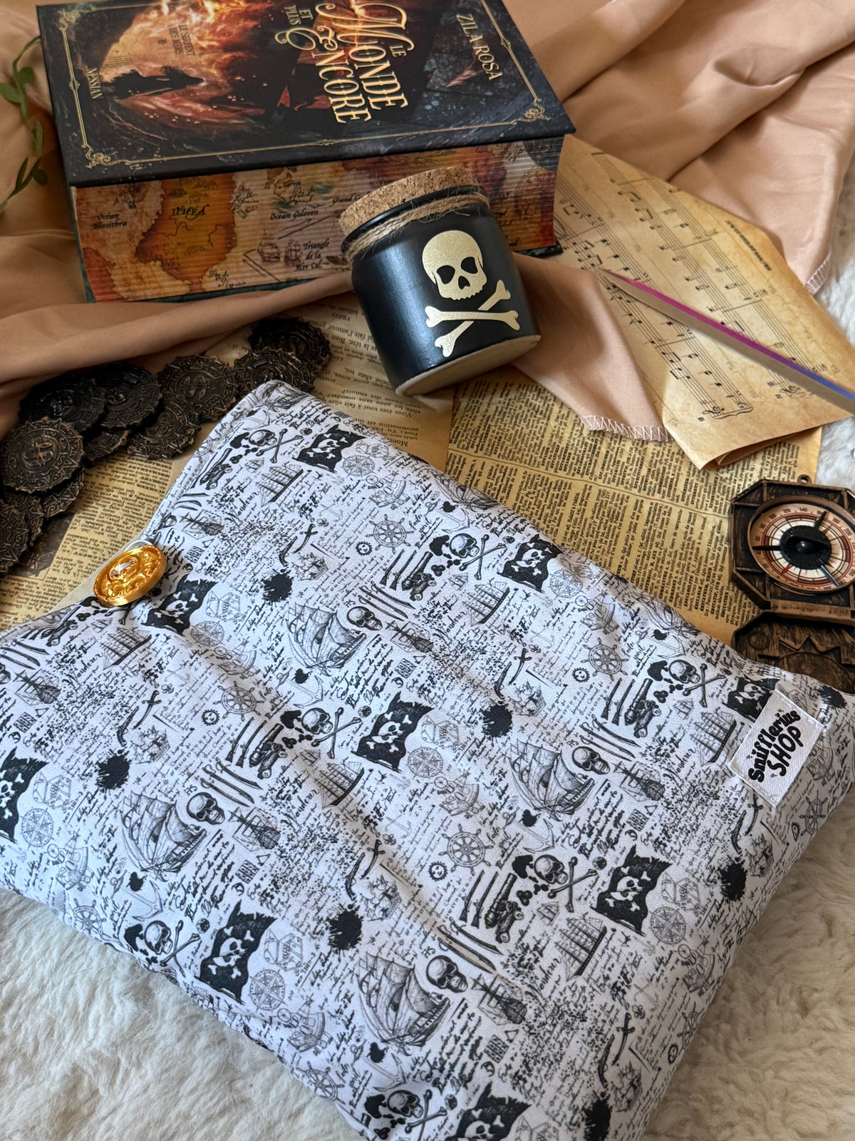 PRECOMMANDES Box Pirates x Snifflerius